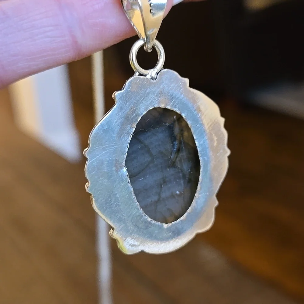 Labradorite Pendant